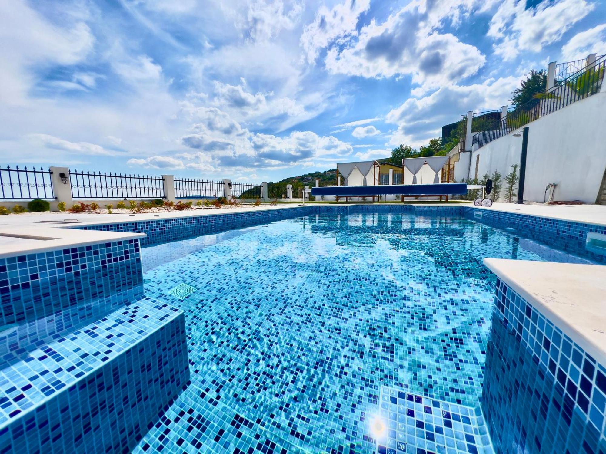 The White Pearl Boutique Villa Balchik Exterior foto
